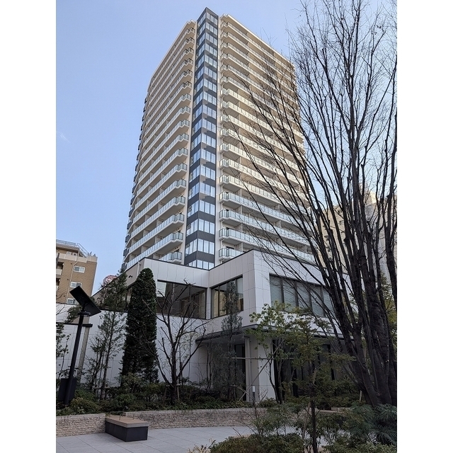 The Park House Mita Garden Tower