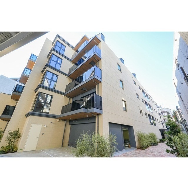 Comforia Liv Bunkyo Gokokuji
